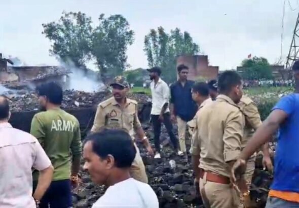 6a952fe86075f-chaos-following-the-blast-in-mohammadpur-village-photo-screengrab-314018917-16x9