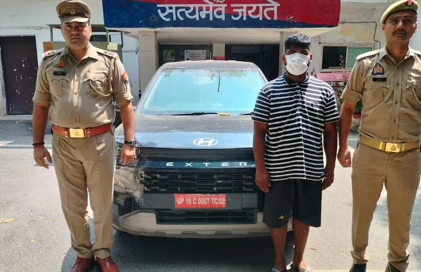6aa8e4ea9756e-noida-man-steals-vehicle-from-sector-18-parking-152545469-16x9