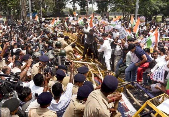 6aa8f1ebb420a-patna-students-protest-253434452-16x9
