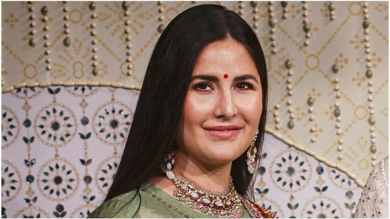 6ac8c2f8a8586-katrina-kaif-093327613-16x9