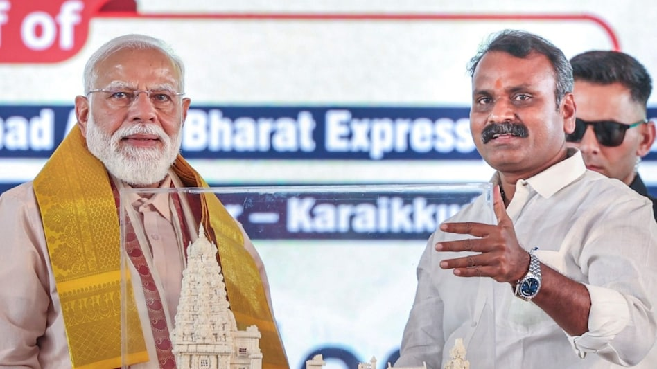 6ace2d55ba25e-pm-modi-minister-l-murugan-resignation-130836654-16x9