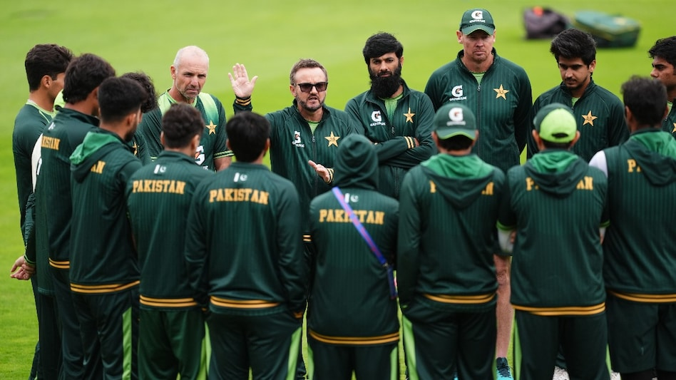 6ad22377ce01d-pcb-central-contracts--pakistan-cricket-team-161534715-16x9