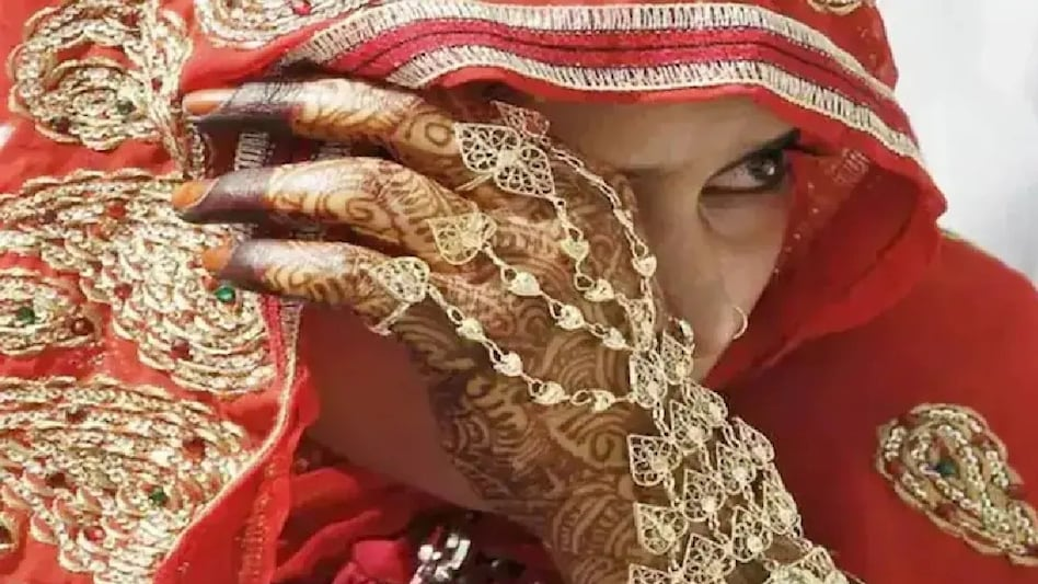 6ad5aa057f233-bride-101343260-16x9