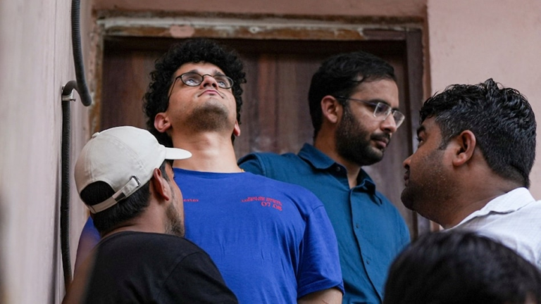 6ad6d1c0cdecd-saurav-das--ashutosh-ranka-202815719-16x9 (2)