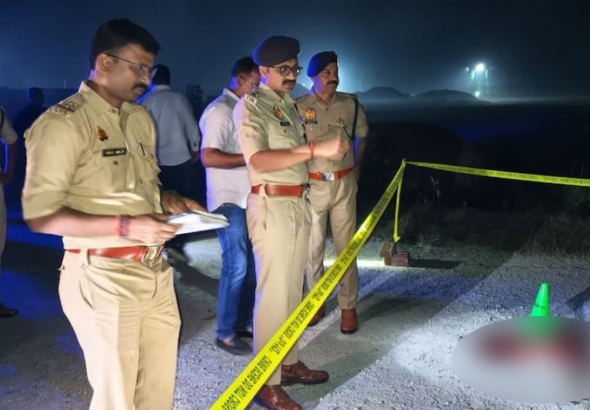 6ad820953c325-deoria-double-murder-two-young-bikers-killed-on-roadside-211651946-16x9 (1)