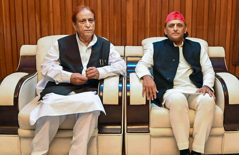 6ada2bf967aa8-akhilesh-yadav-azam-khan-meeting-political-meaning-223000177-16x9